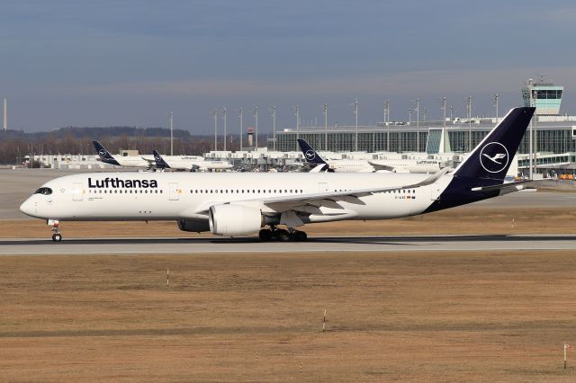 Airbus A350-900 (D-AIXE)