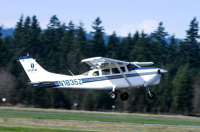 Cessna 205 (N1835Z)