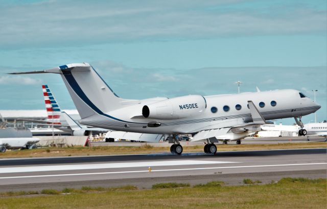 Gulfstream Aerospace Gulfstream IV (N450EE)