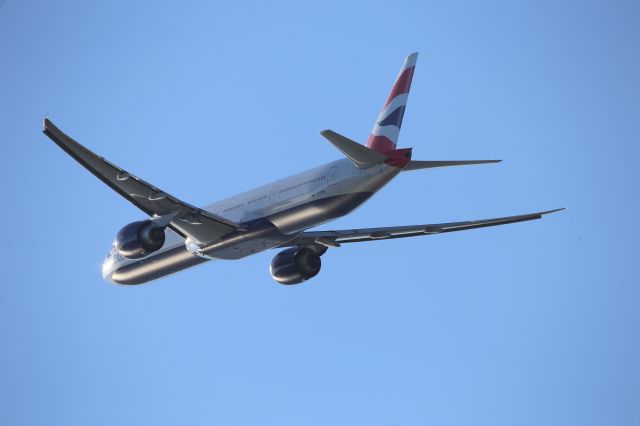 BOEING 777-300ER (G-STBO)