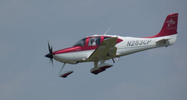 Cirrus SR-22 (N283CP) - On short final is this 2008 Cirrus SR22 GT3 Turbo in the Spring of 2023.