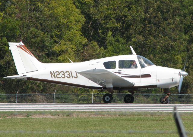 Beechcraft Sundowner (N2331J) - Taking off from Downtown Shreveport.