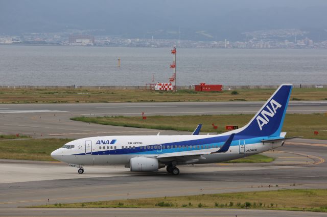 Boeing 737-700 (JA04AN)