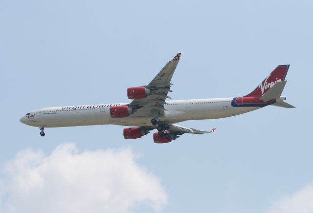 Airbus A330-300 (G-VWIN)