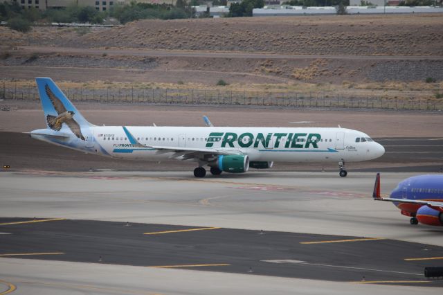 Airbus A321 (N710FR)