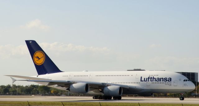 Airbus A380-800 (D-AIMF)