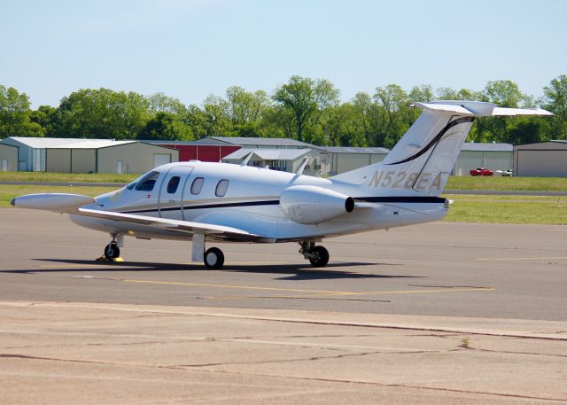 Eclipse 500 (N528EA) - At Downtown Shreveport. 2008 Eclipse Aviation Corp EA500