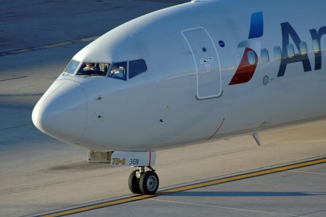 Boeing 737-700 (N858NN) - phoenix sky harbor international airport 11JAN21