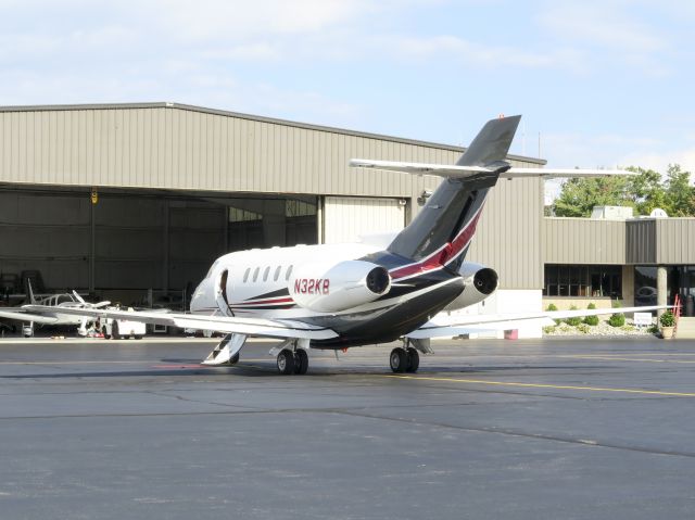 Hawker 800 (N32KB) - 8 October 2015