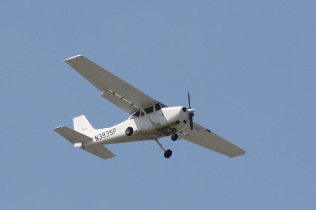 Cessna Skylane (N393SP)