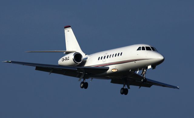 Dassault Falcon 2000 (CS-DLC)