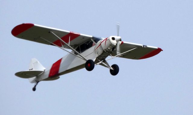 Piper L-21 Super Cub (N148T) - On final is this 1953 Piper L-21Super Cub PA-18-105 in the Autumn of 2019.