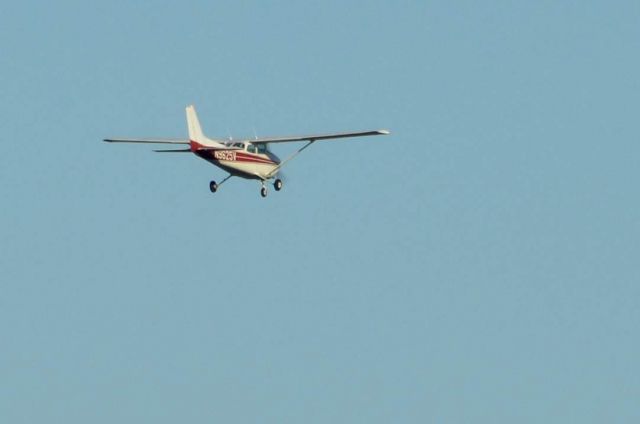 Cessna Skyhawk (N9625V) - Air 2 Air