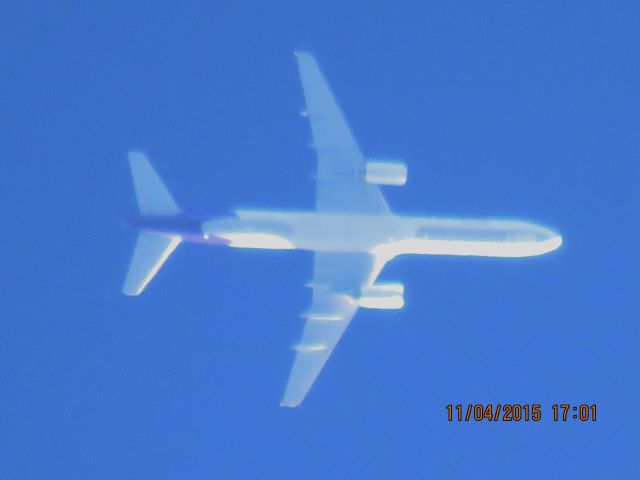 Boeing 757-200 (N979FD)