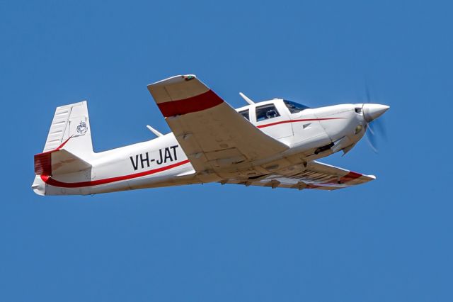 Mooney M-20 (VH-JAT)