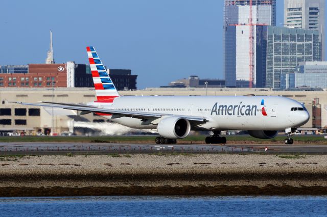 BOEING 777-300ER (N722AN)