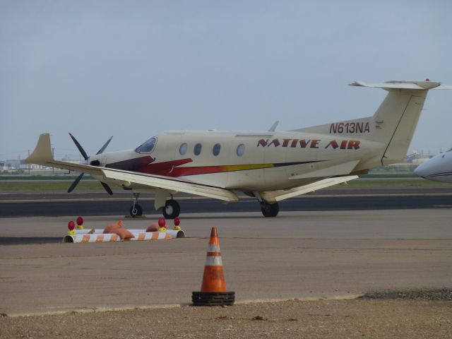 Pilatus PC-12 (N613NA)