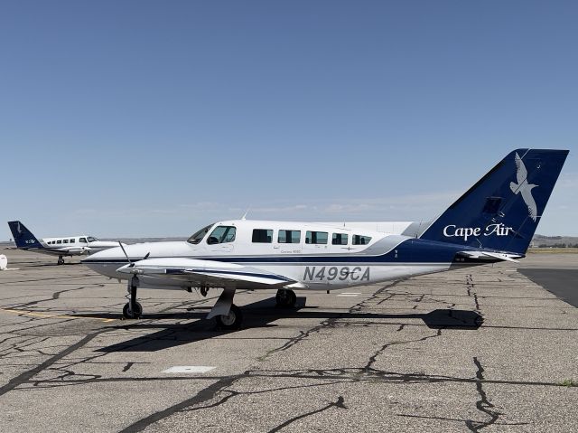 Cessna 402 (N499CA)