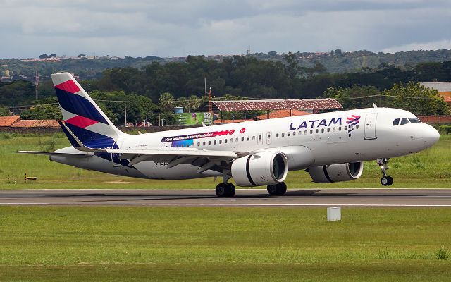 Airbus A320neo (PR-XBE)