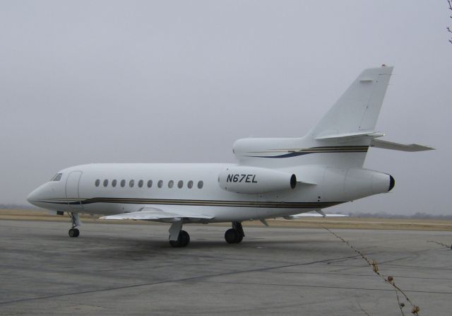 Dassault Falcon 900 (N67EL) - N67EL from Sugarland, Texas is one of many Mystere F900s seen daily over USA and internationally.  Should not be confused with N66EL (also based in the Houston area and seen on Flight Aware). Shown here is the early paint job.  Longest single-day trip for N67EL was KSGR-KGEG-PANC-UHPP with the destination of Yelizovo Airport in Kamchataka Krai, Russia.