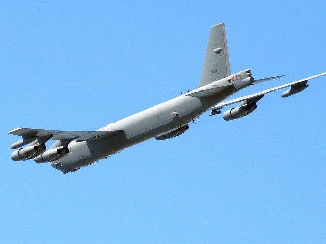 Boeing B-52 Stratofortress (60-0007)