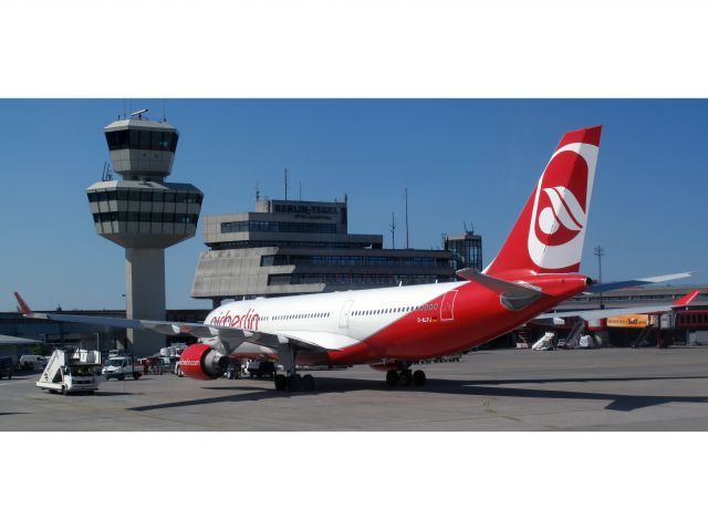 Airbus A330-300 (D-ALPJ)