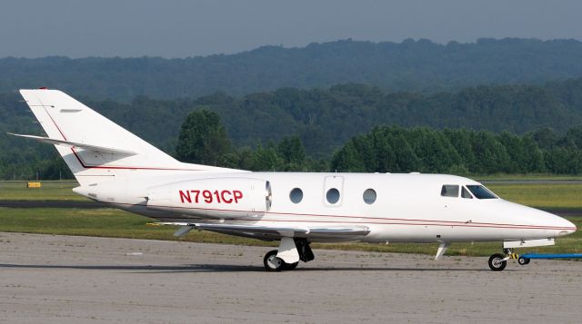 Dassault Falcon 10 (N791CP)