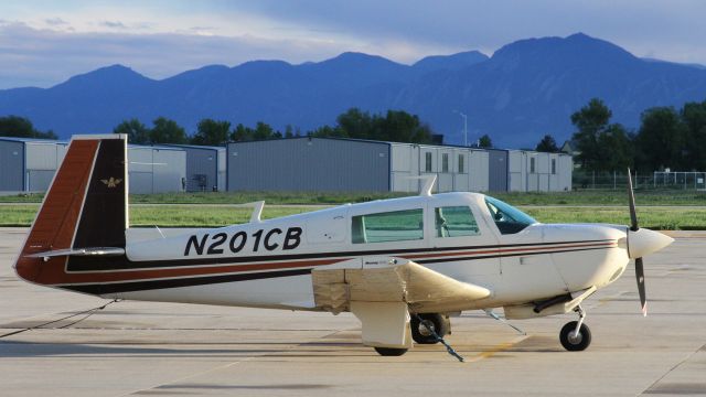 Mooney M-20 (N201CB)