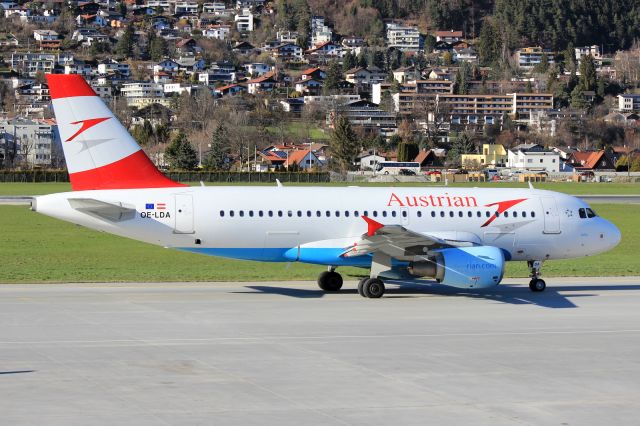 Airbus A319 (OE-LDA)