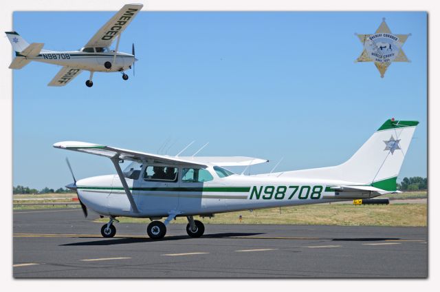 Cessna Skyhawk (N98708)