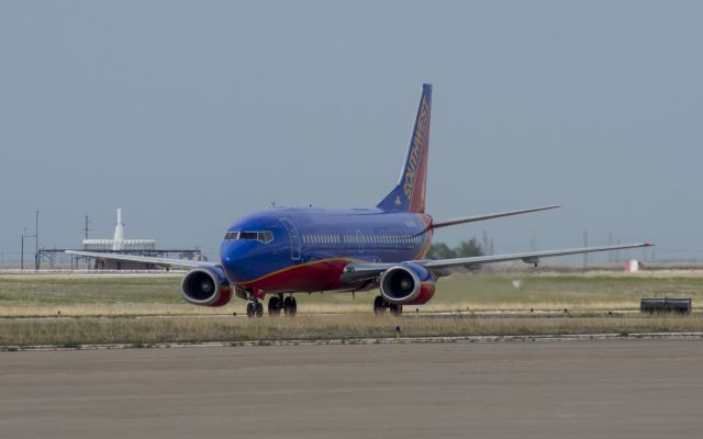 BOEING 737-300 (N344SW)