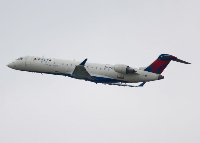 Canadair Regional Jet CRJ-700 (N600QX) - At Shreveport Regional.