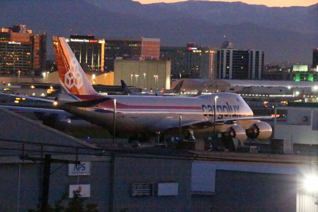 BOEING 747-8 (LX-VCL)