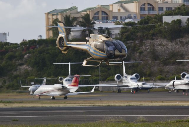 Cessna Skyhawk (N515TD) - eurocoptere colibri