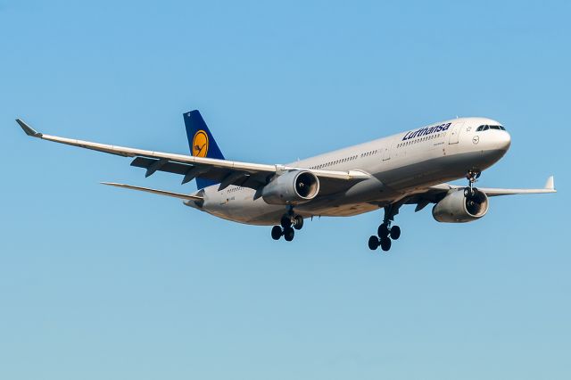 Airbus A330-300 (D-AIKQ) - 1/5/2019