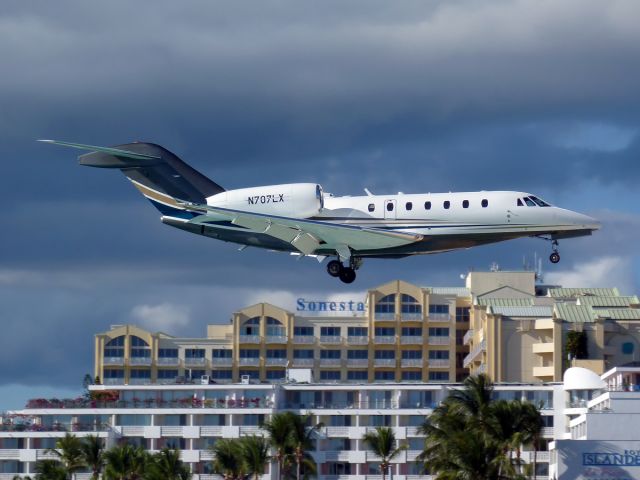 Cessna Citation X (N707LX)