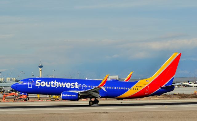 Boeing 737-800 (N8656B) - N8656B Southwest Airlines 2014  Boeing 737-8H4(WL) - cn 42530 / ln 5221 - Split Scimitar Wingletbr /br /Las Vegas - McCarran International Airport (LAS / KLAS)br /USA - Nevada January 28, 2015br /Photo: Tomás Del Coro