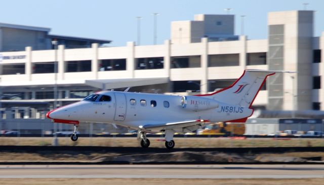 Embraer Phenom 100 (N581JS)