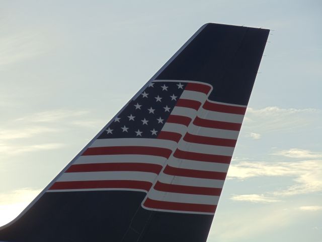 Boeing 757-200 (N755NA) - This B-757 is the aircraft that Barack Obama used on his political campaign.