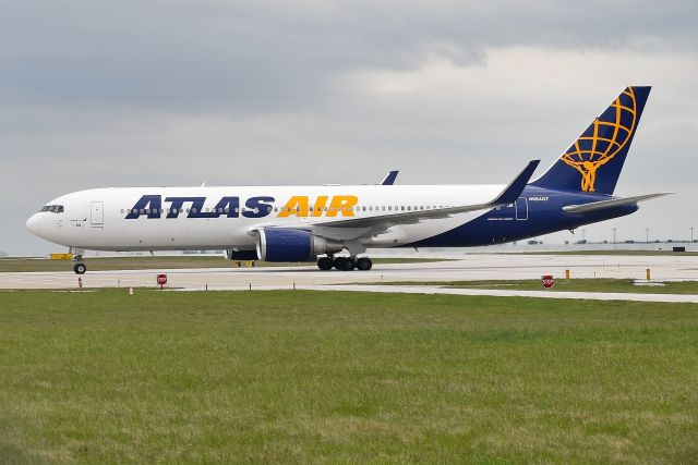 BOEING 767-300 (N664GT) - 03-31-23