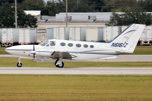 Cessna Chancellor (N6161Z) - Departing rwy 25 on 18-Oct-22 on a local flight.