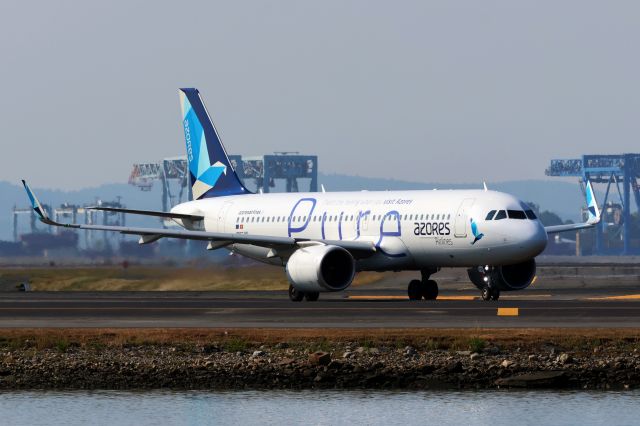 Airbus A320neo (CS-TSK)