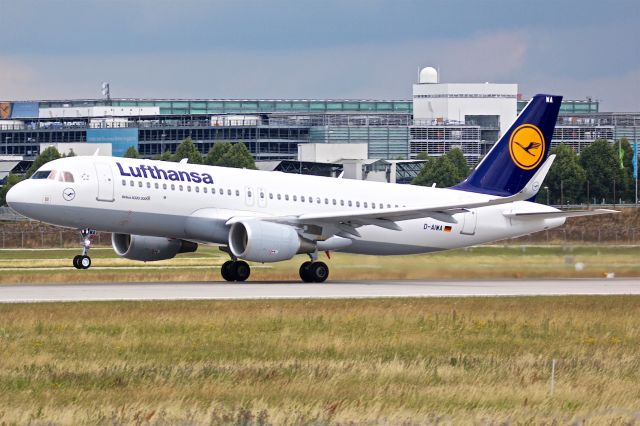 Airbus A320 (D-AIWA)