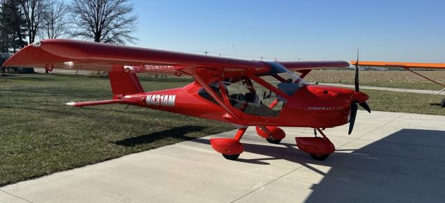 AEROPRAKT A-32 Vixxen (N431AM) - In front of heavenbound aviations hangar 