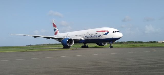 Boeing 777-200 (G-VIIO)