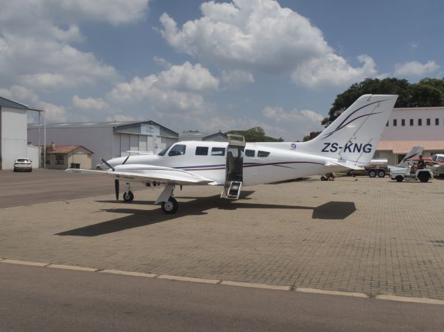 Cessna 402 (ZS-KNG) - 1 FEB 2017