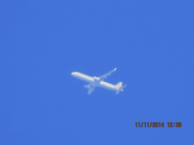 Airbus A321 (N106NN) - American Airlines flight 19 from JFK to LAX over Southeastern Kansas at 36,000 feet.