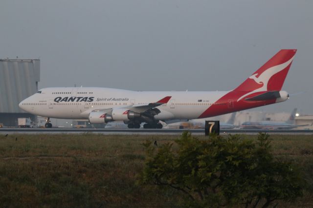 Boeing 747-400 (VH-OEE)