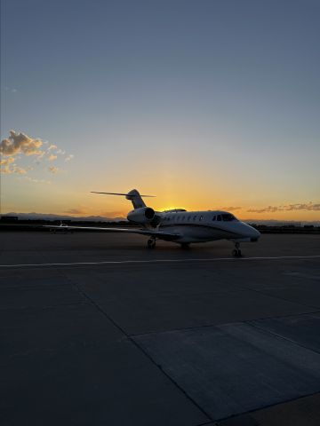 Cessna Citation X (N700RH) - Sunset on the ramp