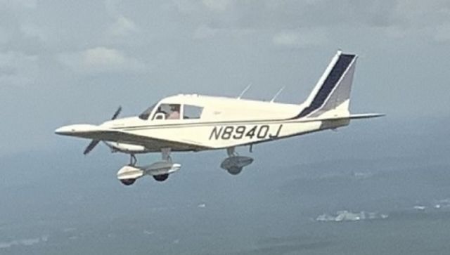 Piper Cherokee (N8940J)